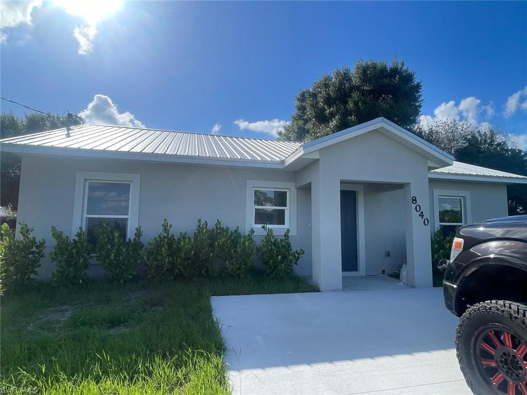 8040 Olive Cir Property Photo 1