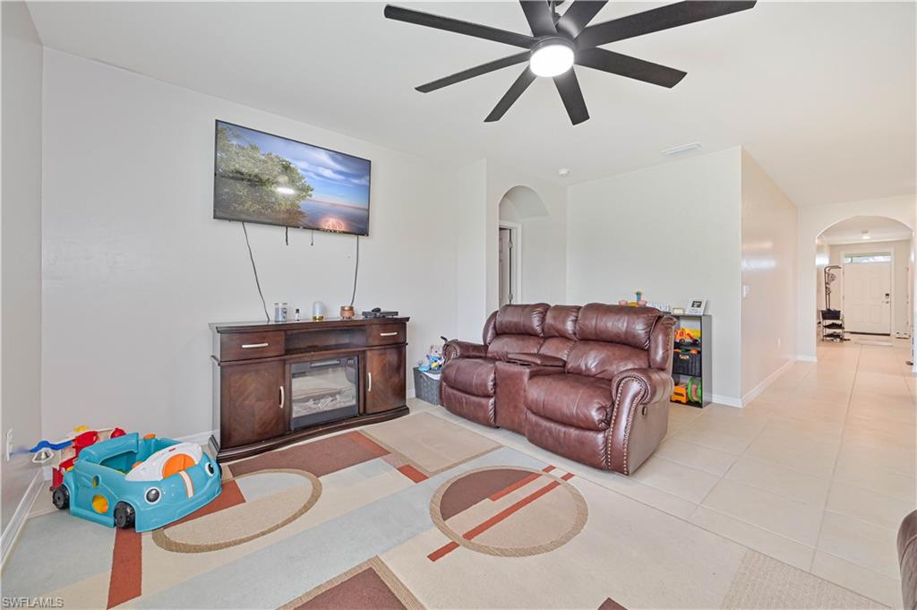 2544 Nw 20th Pl Property Photo 14