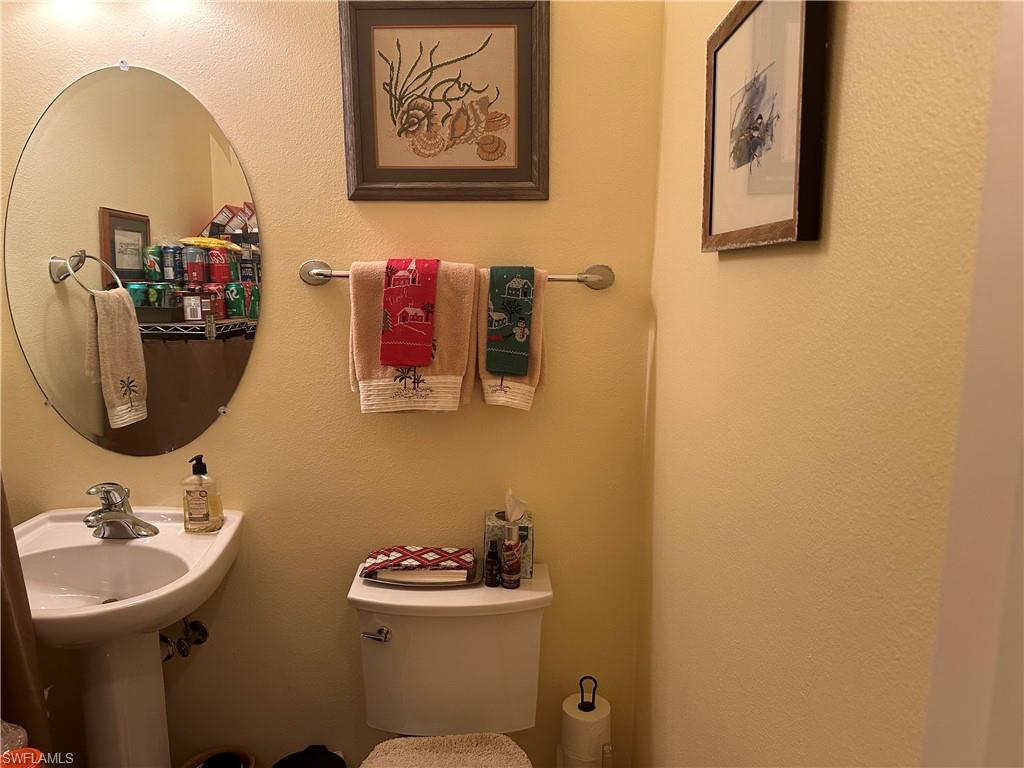 2825 Palm Beach Blvd # 118 Property Photo 19