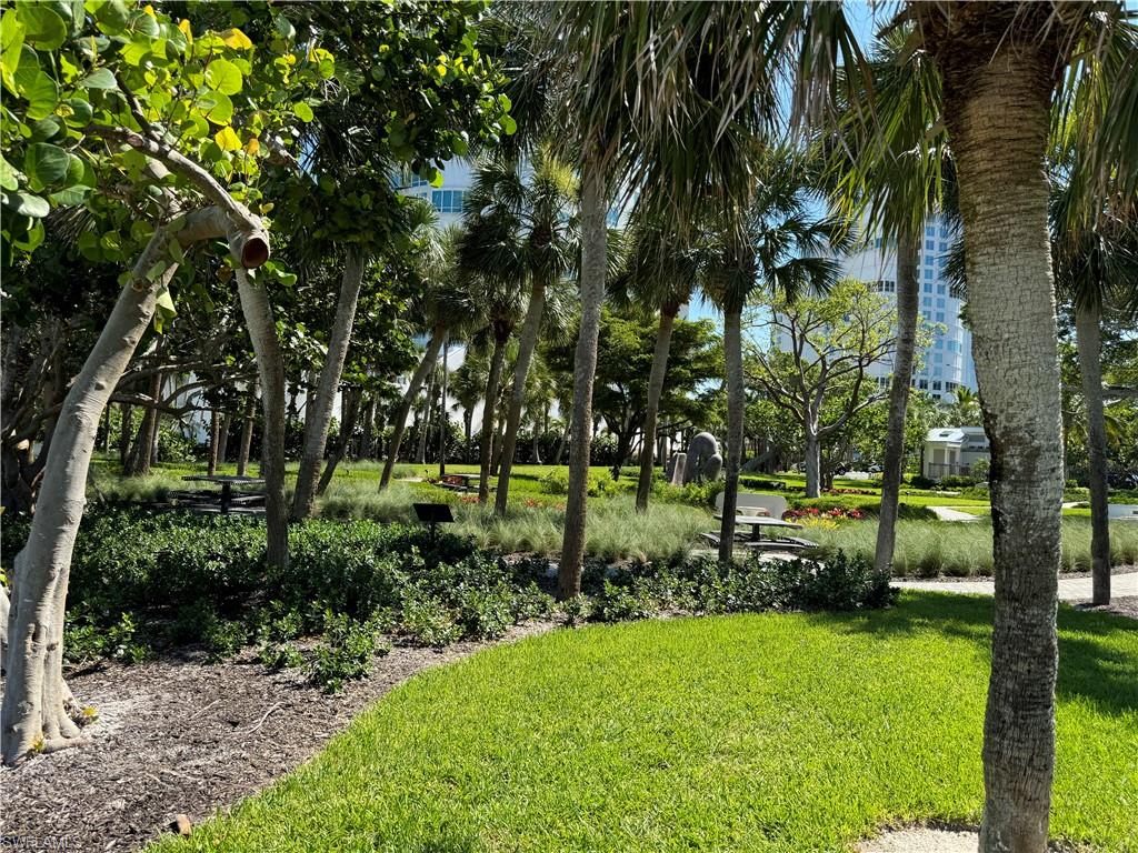 4051 Gulf Shore Blvd N # 902 Property Photo 43