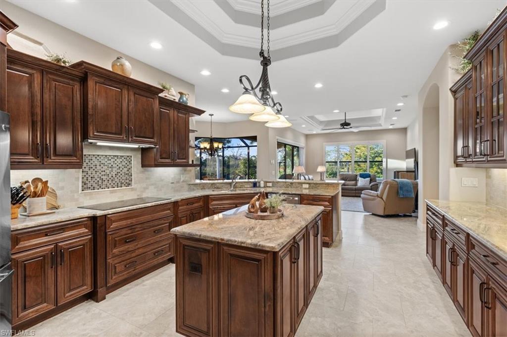 6135 Calusa Ridge Trl Property Photo 6