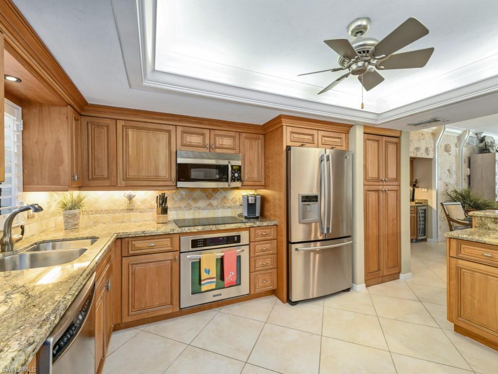 174 S Collier Blvd # D Property Photo 14