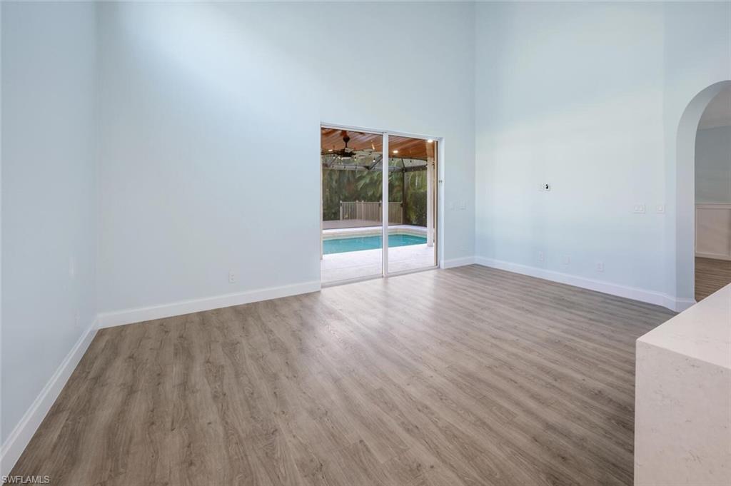 11534 Woodmount Ln Property Photo 15