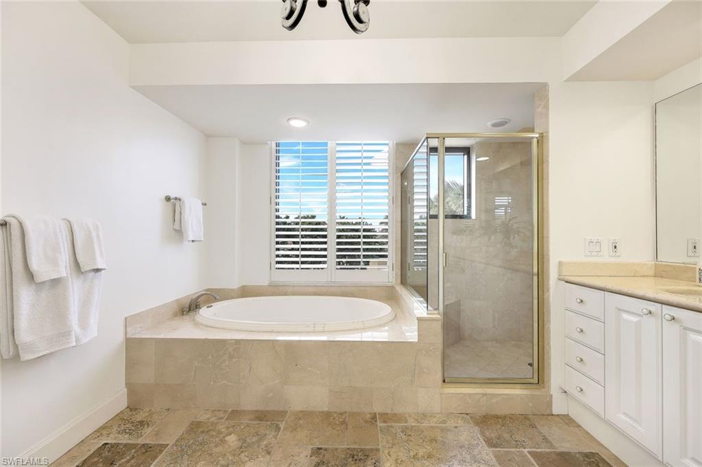 6597 Nicholas Blvd # 306 Property Photo 26