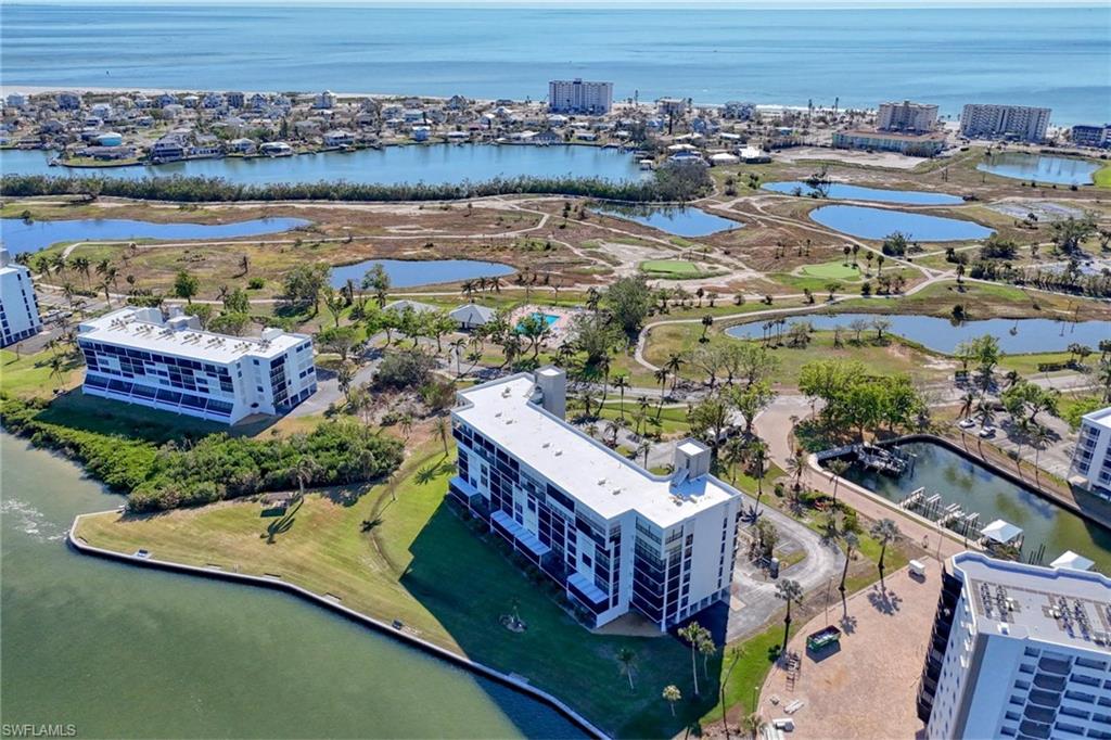 4253 Bay Beach Ln # G1 Property Photo 5