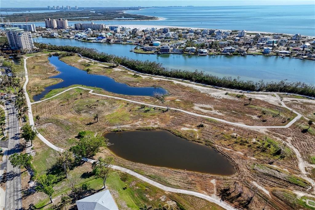 4253 Bay Beach Ln # G1 Property Photo 14