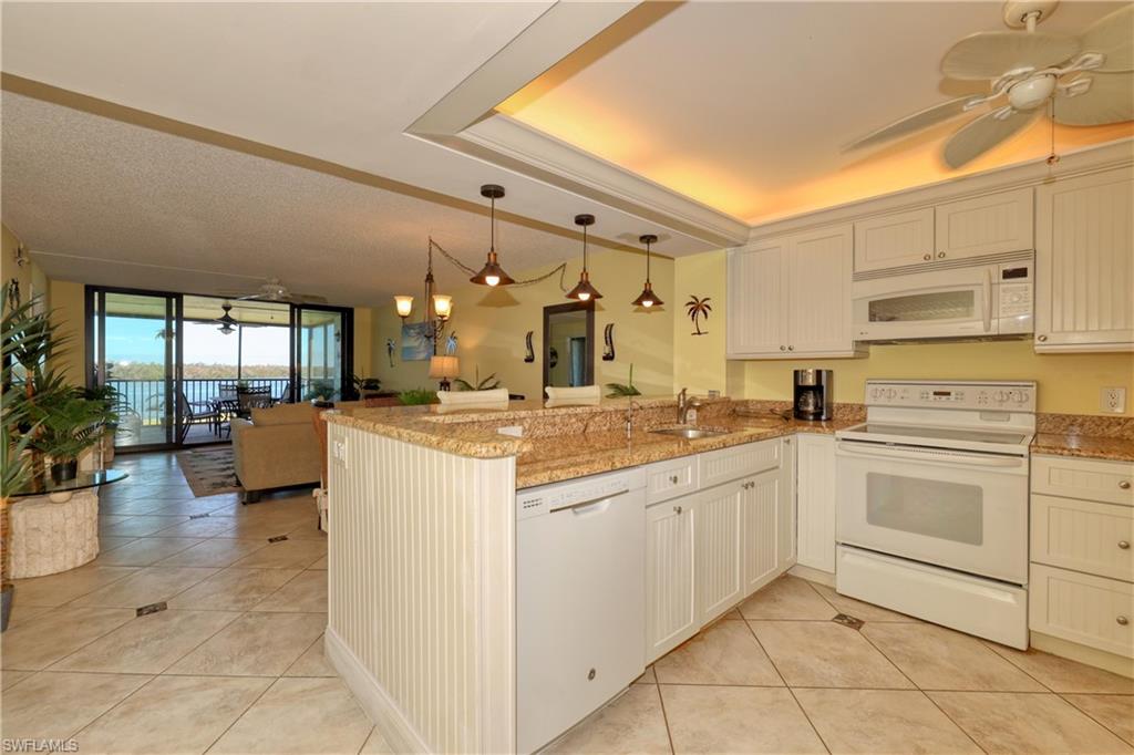 4253 Bay Beach Ln # G1 Property Photo 23