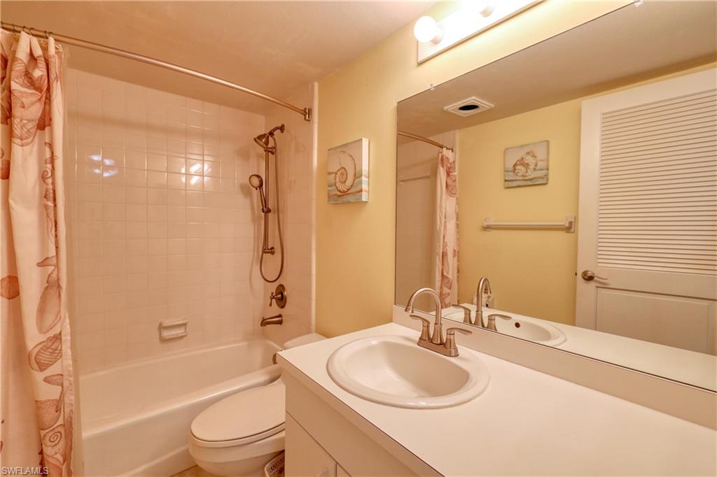 4253 Bay Beach Ln # G1 Property Photo 42