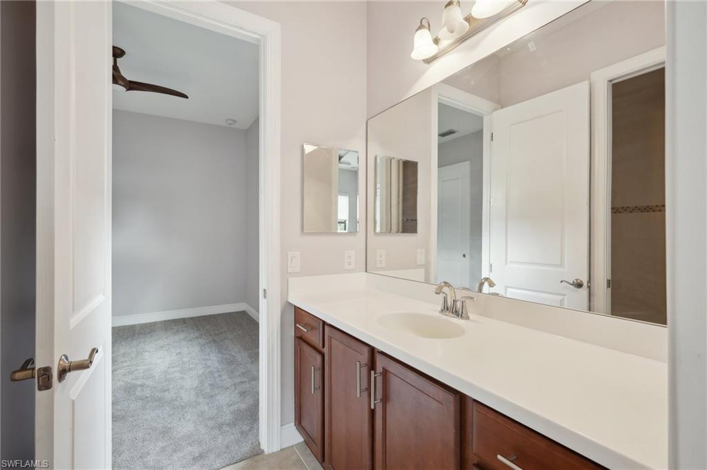 11823 Timbermarsh Ct Property Photo 8