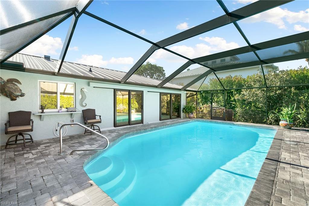 568 Tigertail Ct Property Photo 34