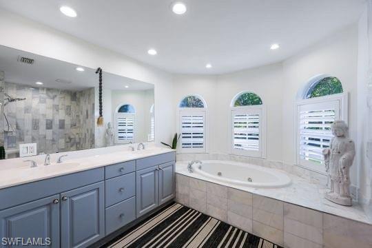 27196 Belle Rio Dr Property Photo 14
