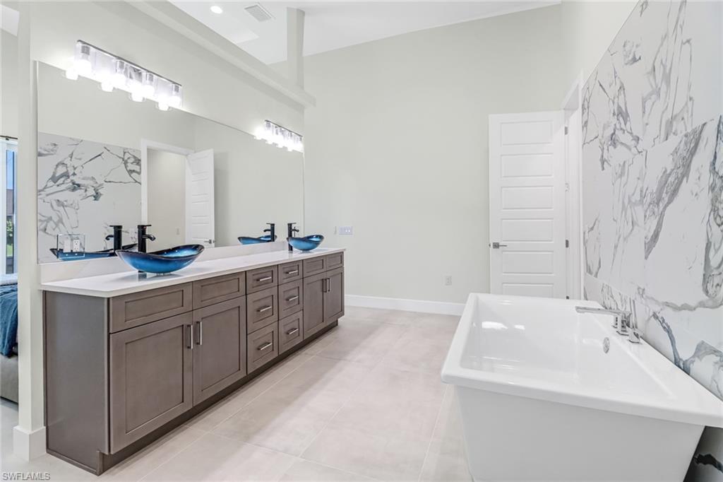 1828 Sw 40th Ter Property Photo 19