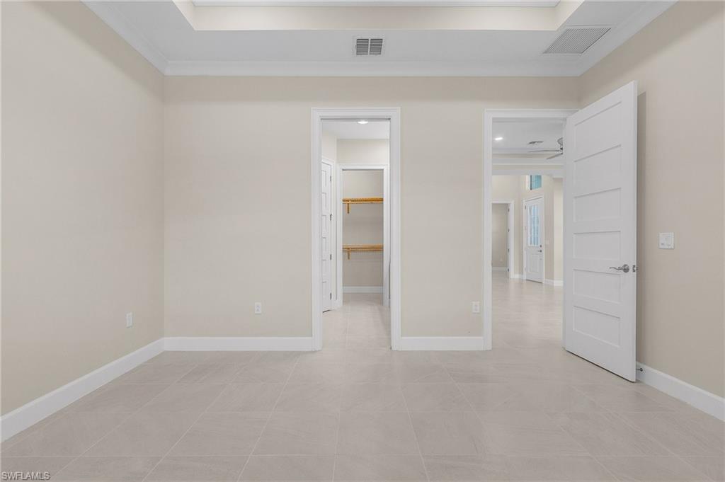 5731 Highbourne Dr Property Photo 9