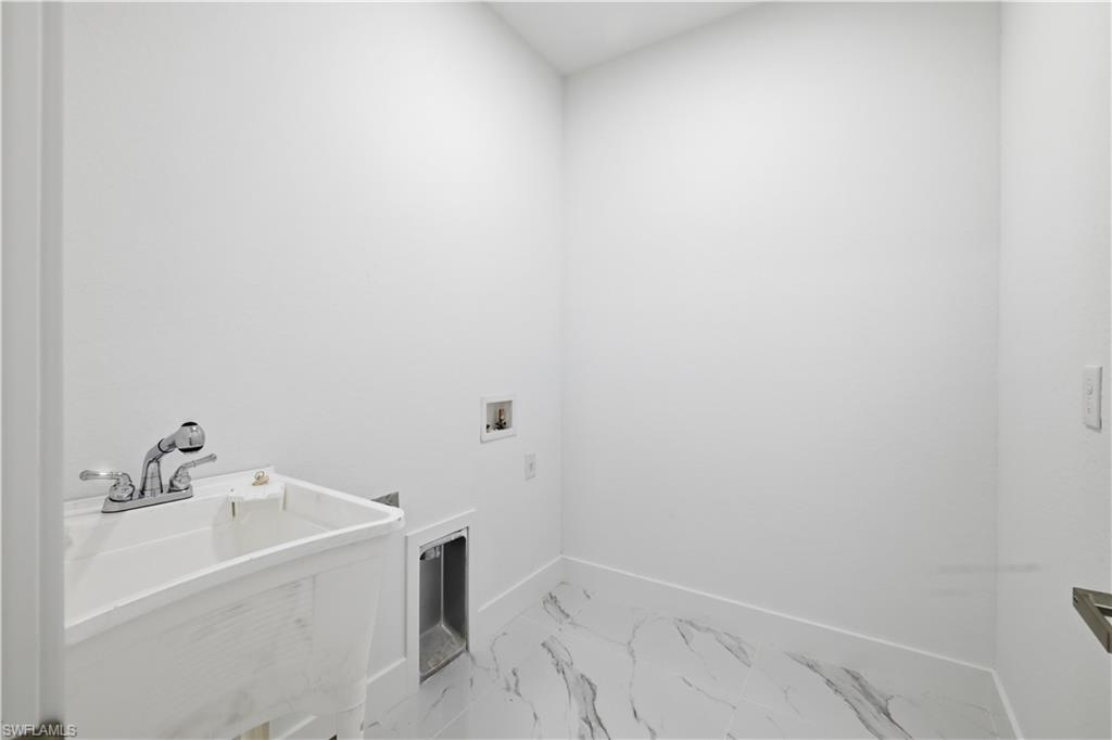 1436 Graham Cir Property Photo 27