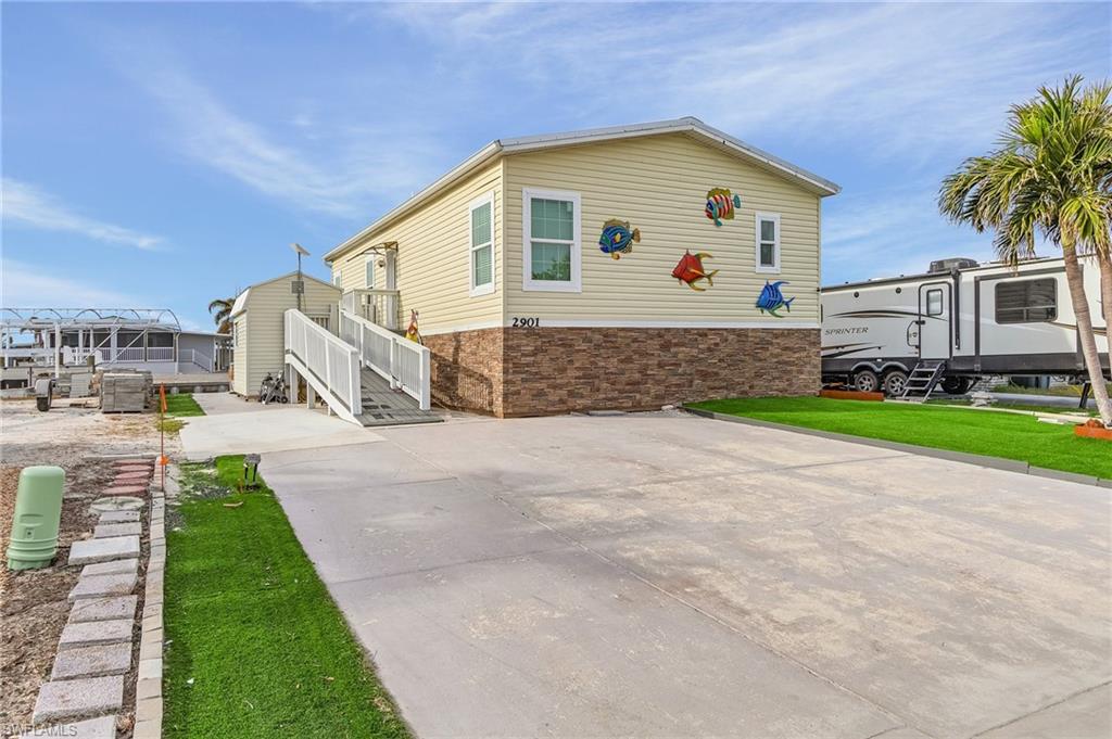 2901 York Rd Property Photo