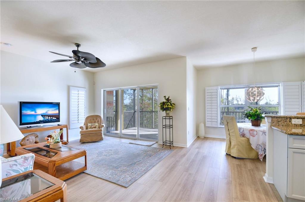 10041 Lake Cove Dr # 202 Property Photo
