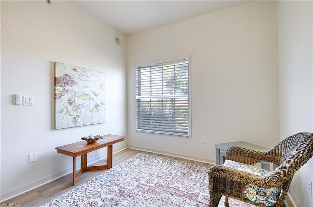 10041 Lake Cove Dr # 202 Property Photo 16