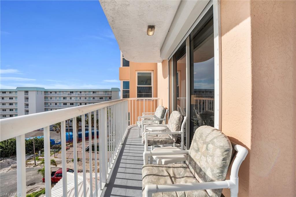 7390 Estero Blvd # 503 Property Photo 26