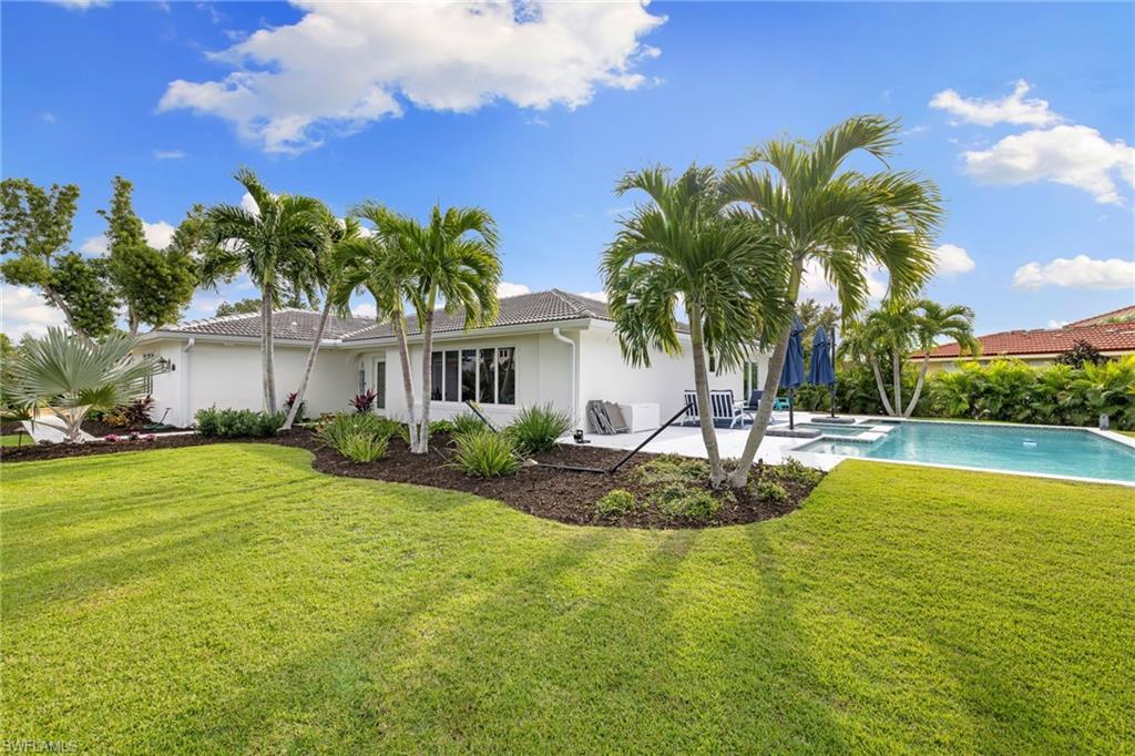 979 Whelk Dr Property Photo 1