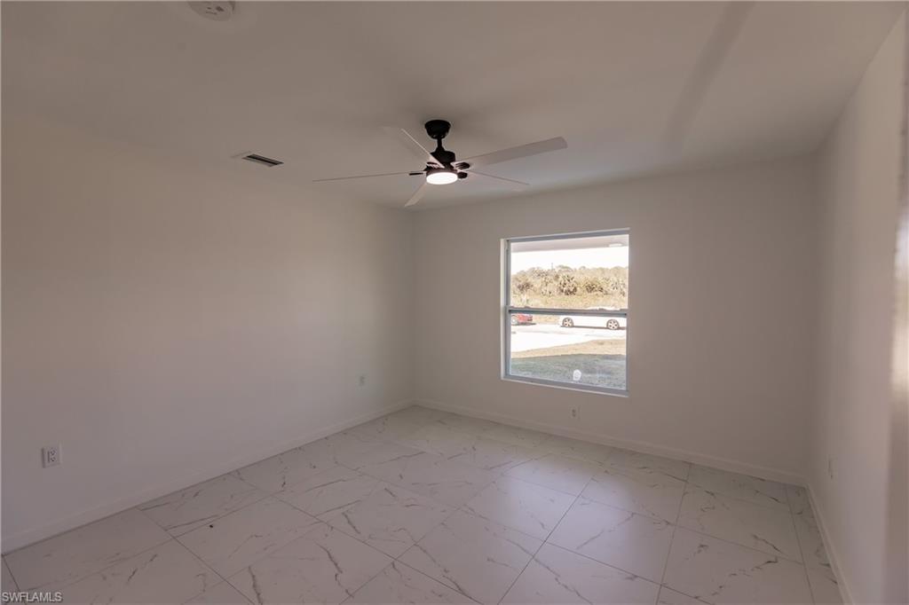 215 Nautilus Ave Property Photo 24