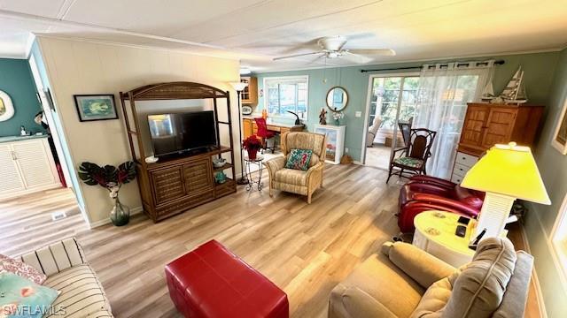 5508 Harbor Ln Property Photo 3