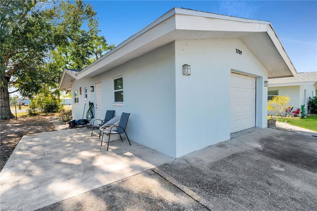 1709 Inlet Dr Property Photo 5