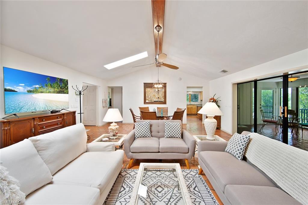 5307 Ladyfinger Lake Rd Property Photo 10