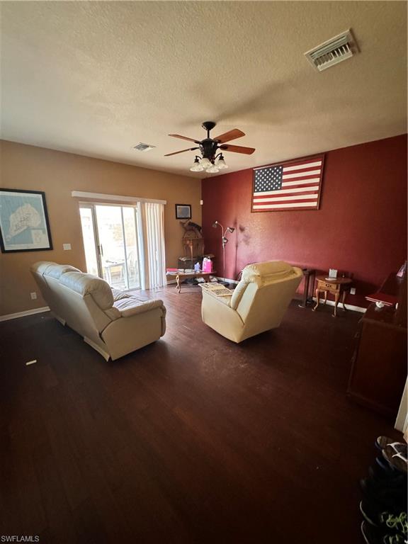13404 Hampton Park Ct Property Photo 3