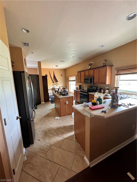 13404 Hampton Park Ct Property Photo 5