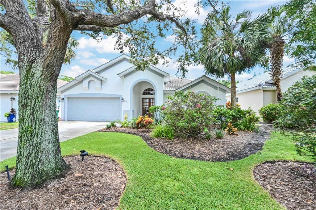 6453 Autumn Woods Blvd Property Photo 3