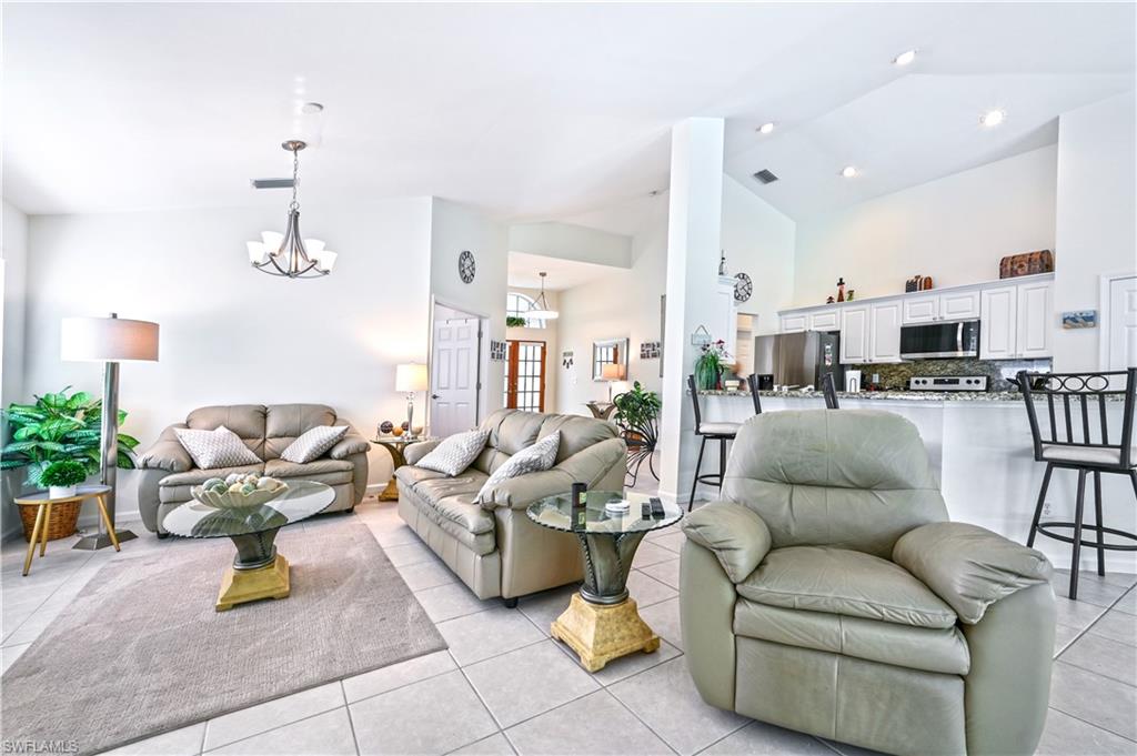6453 Autumn Woods Blvd Property Photo 7