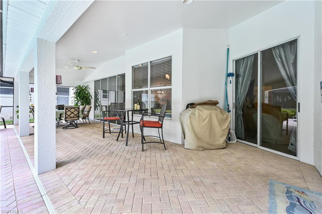 6453 Autumn Woods Blvd Property Photo 16