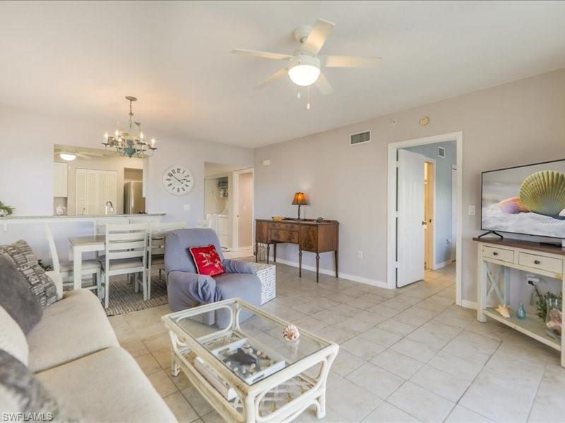 4421 Bay Beach Ln # 614 Property Photo 11