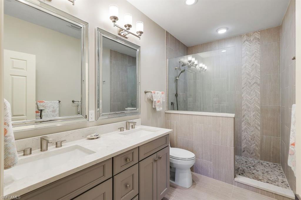 4556 Pond Apple Dr N Property Photo 31