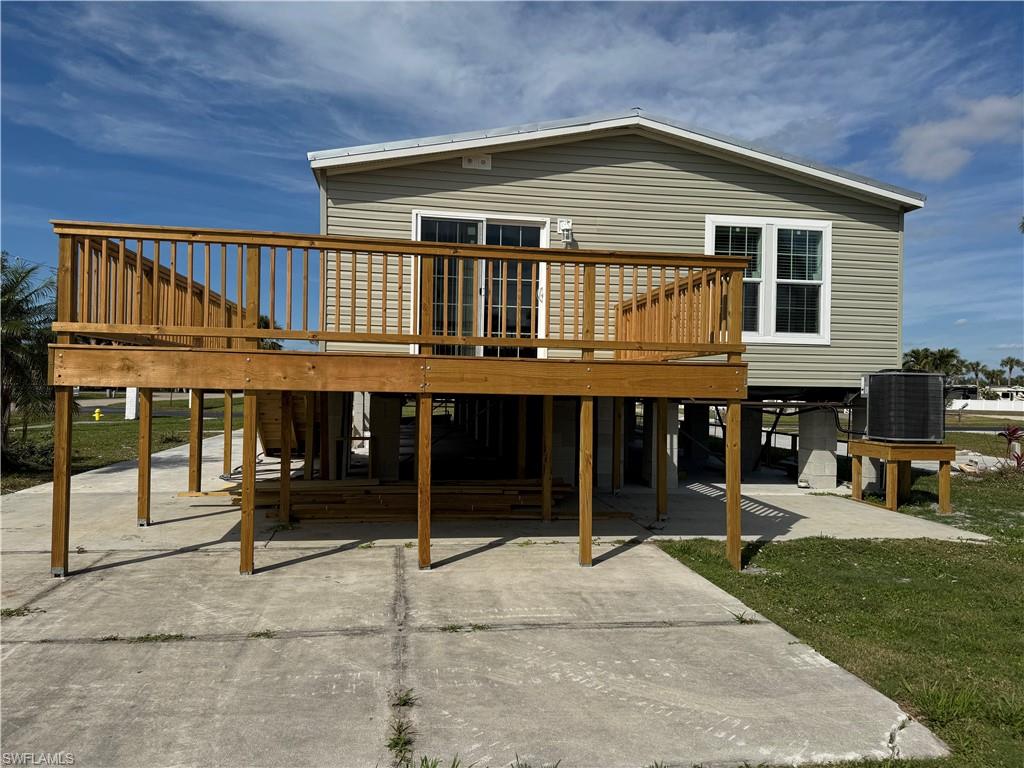 126 Raintree Ln Property Photo 14
