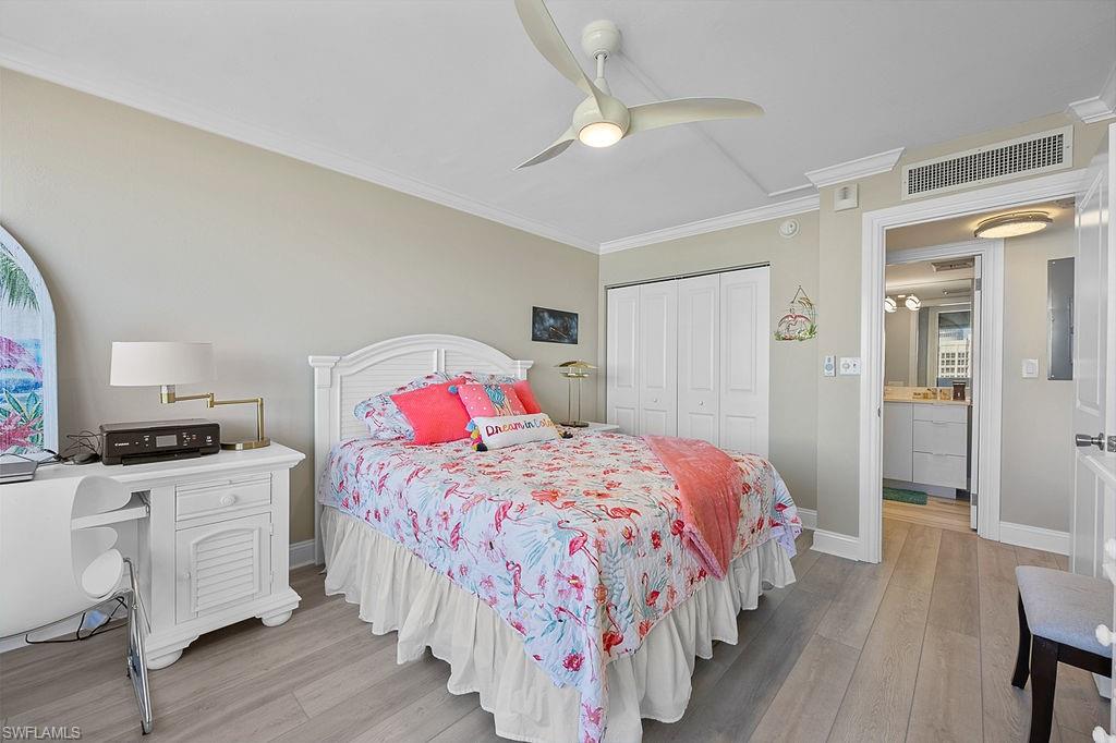 4005 Gulf Shore Blvd N # 1205 Property Photo 17