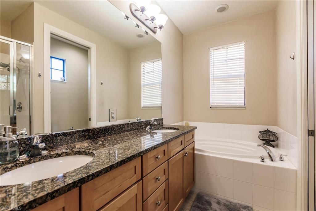 9153 Chula Vista St # 13204 Property Photo 22