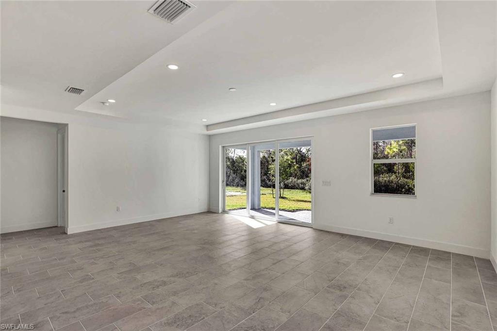 11396 Pointed Leaf Pl Property Photo 2