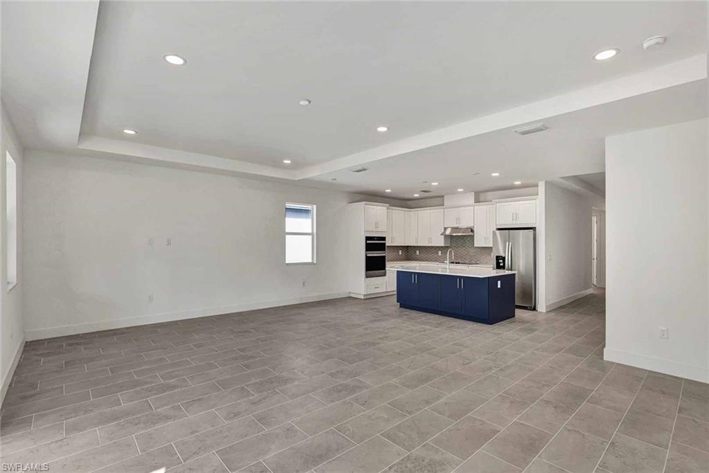 11396 Pointed Leaf Pl Property Photo 9