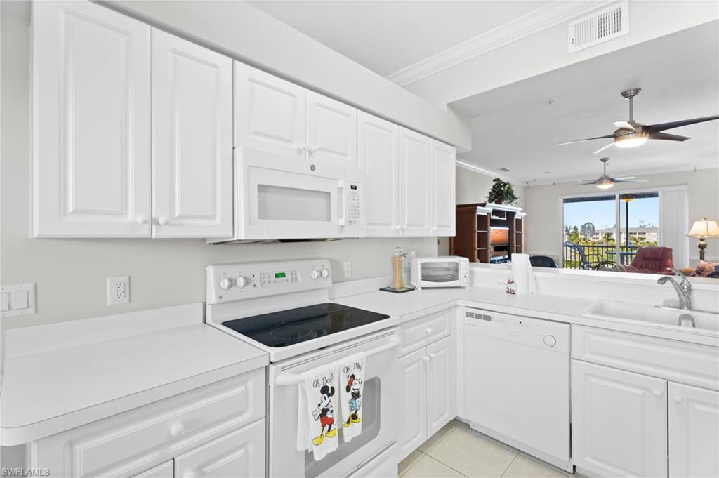 16595 Lake Circle Dr # 245 Property Photo 7