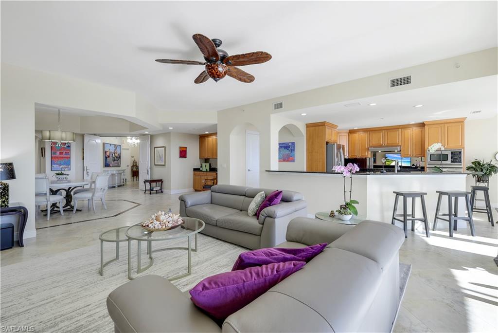 6061 Silver King Blvd # 302 Property Photo 5