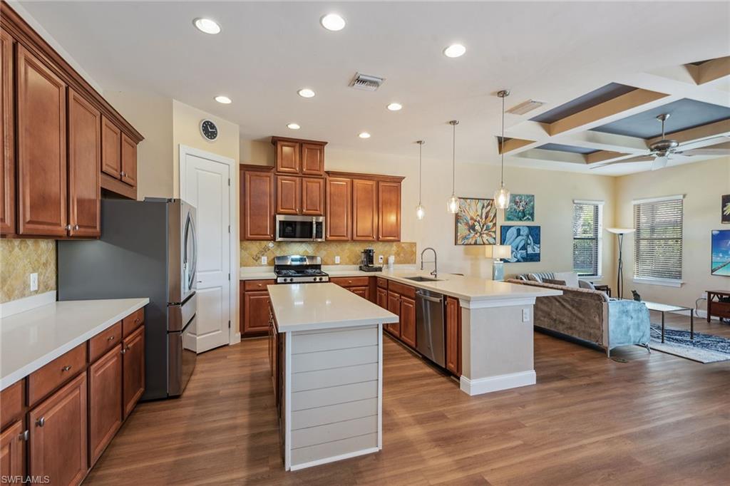 8464 Palacio Ter W Property Photo 11