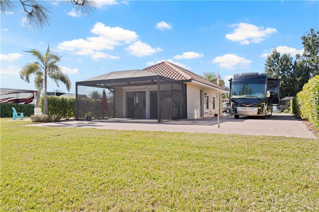13197 Golden Palms Cir Property Photo 32
