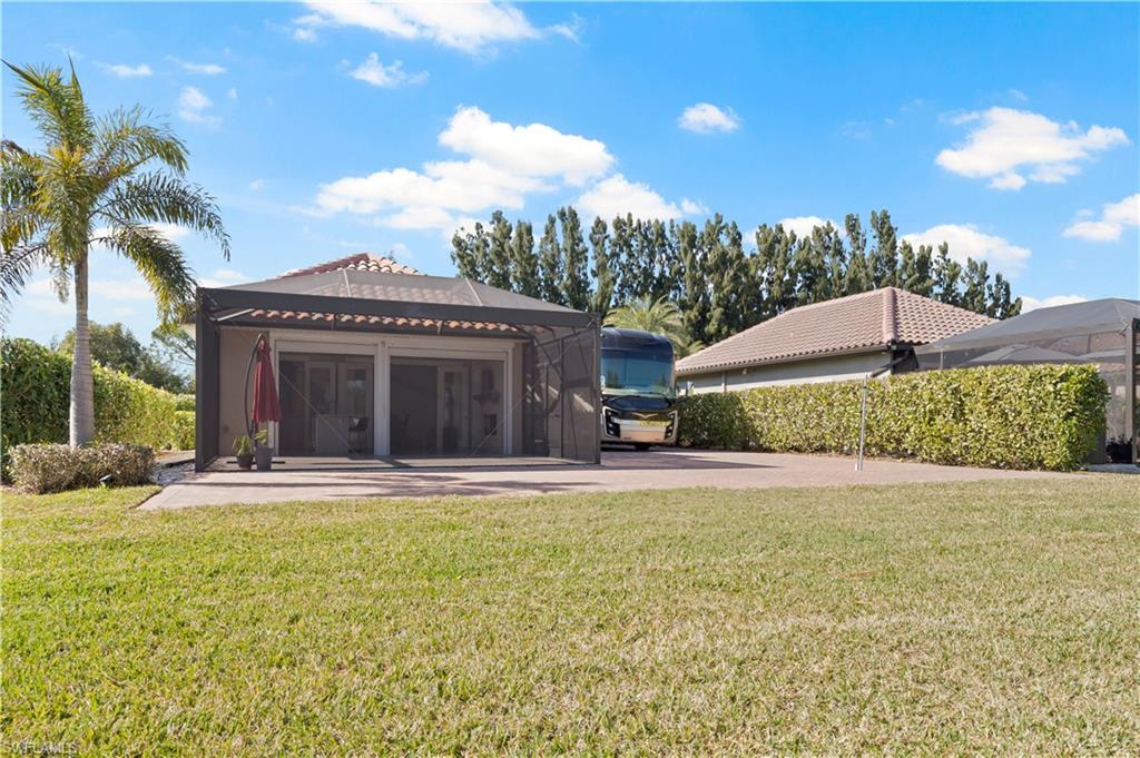 13197 Golden Palms Cir Property Photo 33