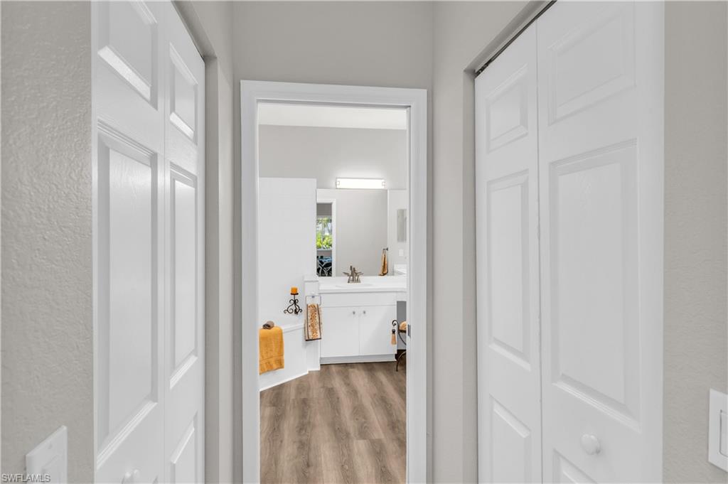 9510 Village View Blvd Property Photo 16