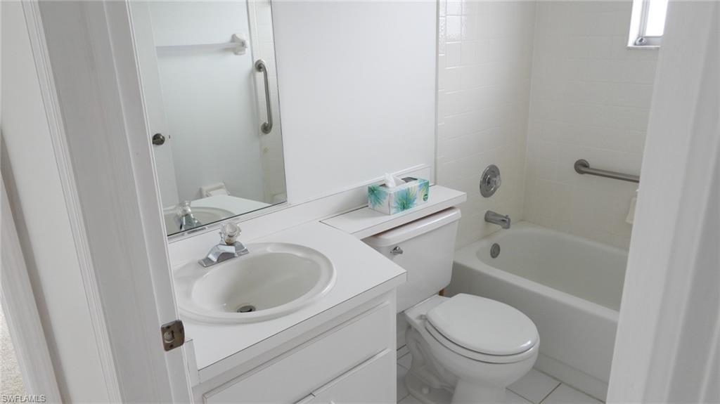 204 Roat St Property Photo 7