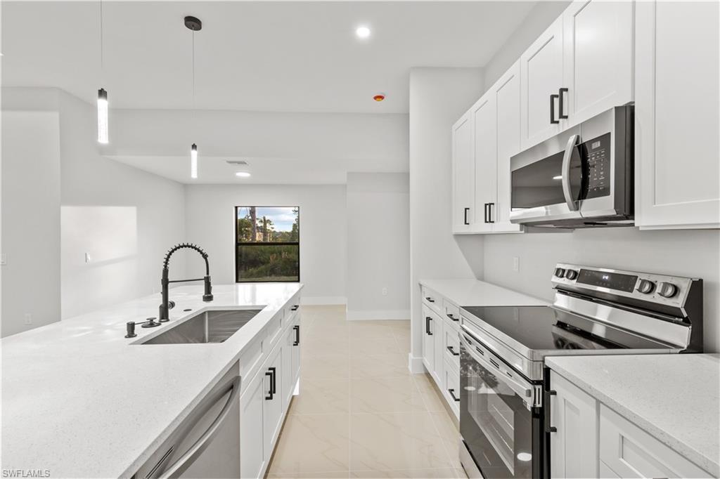 456 Mercedes Ct Property Photo 15