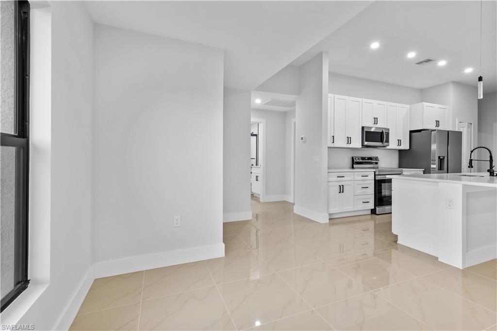 456 Mercedes Ct Property Photo 20