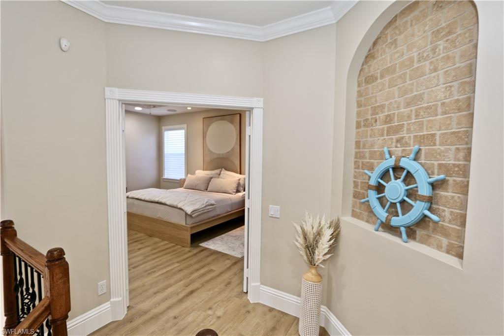 2855 Coach House Way Property Photo 8