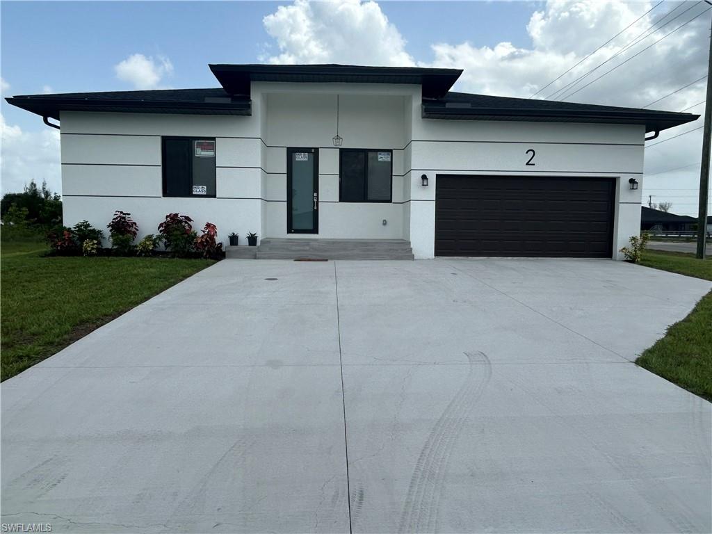 2 Ne 9th St Property Photo 1